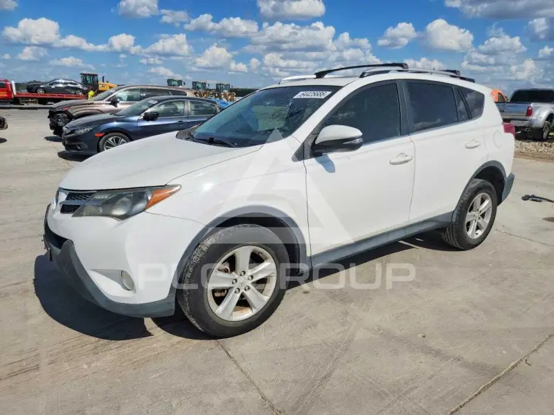 2013 Toyota RAV4 фото
