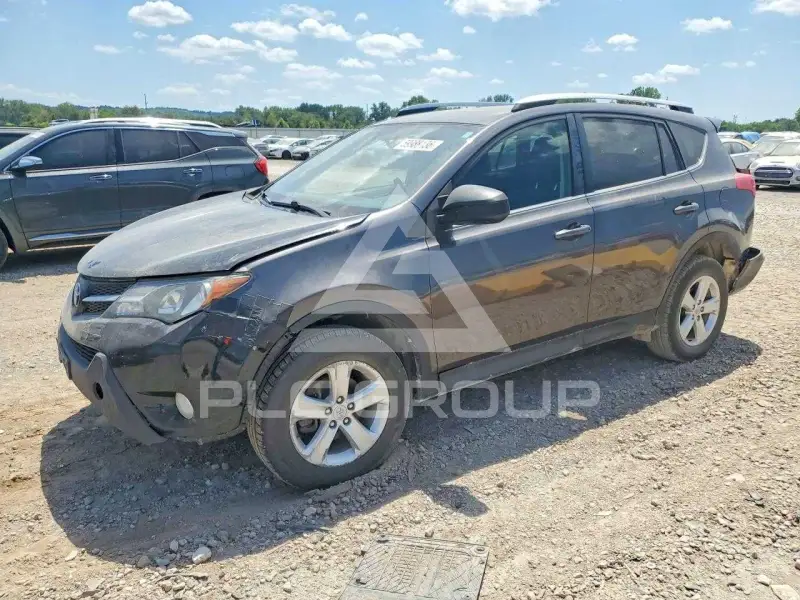 2013 Toyota RAV4 фото