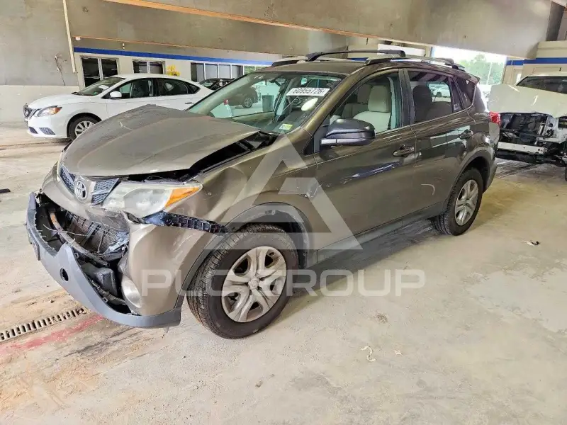 2013 Toyota RAV4 photo