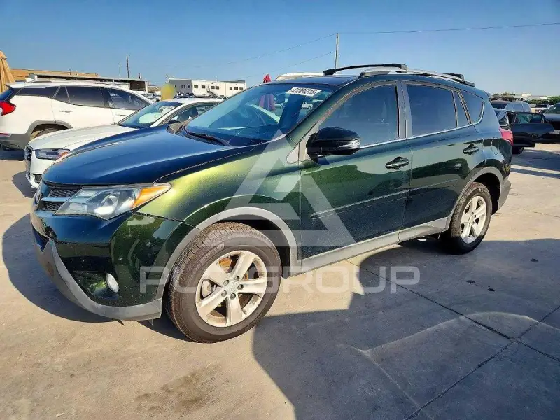2013 Toyota RAV4 фото