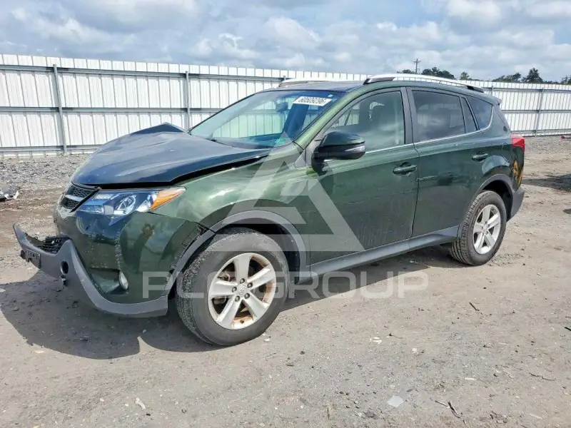 2013 Toyota RAV4 фото