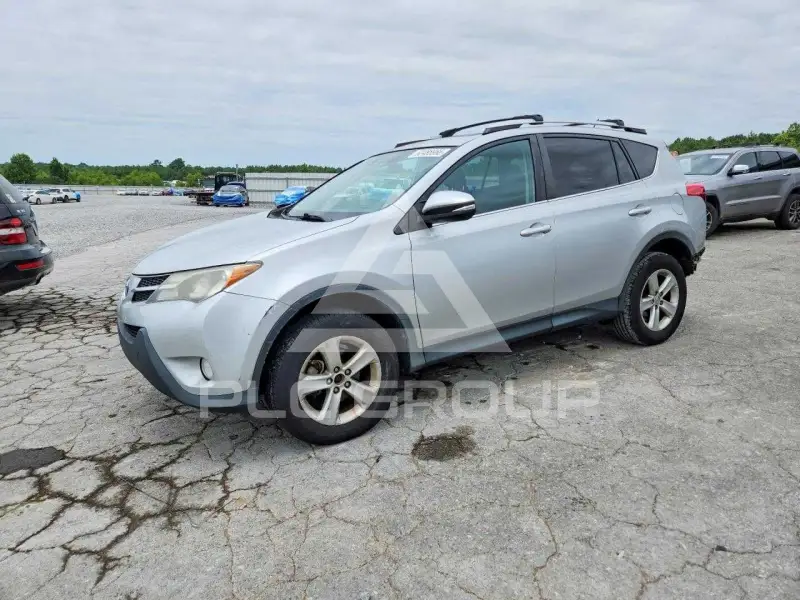 2013 Toyota RAV4 фото