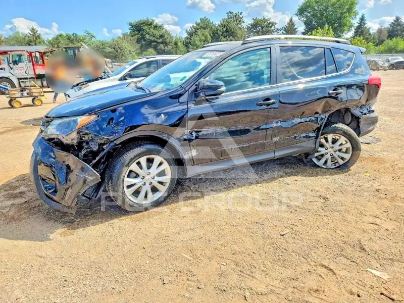 2013 Toyota RAV4 photo