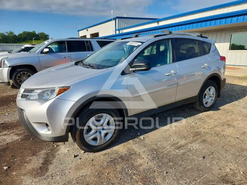 2013 Toyota RAV4 photo
