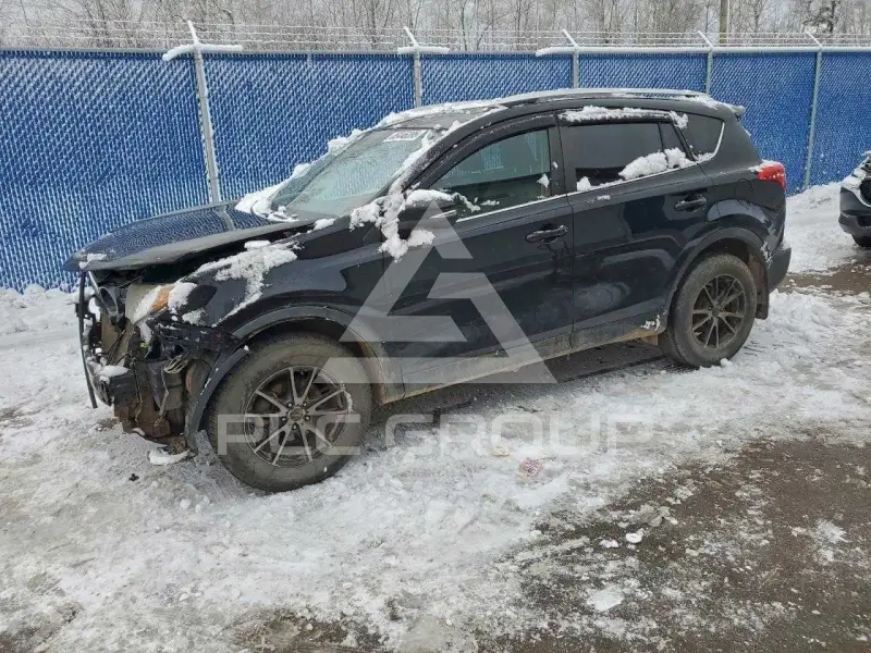 2013 Toyota RAV4 photo