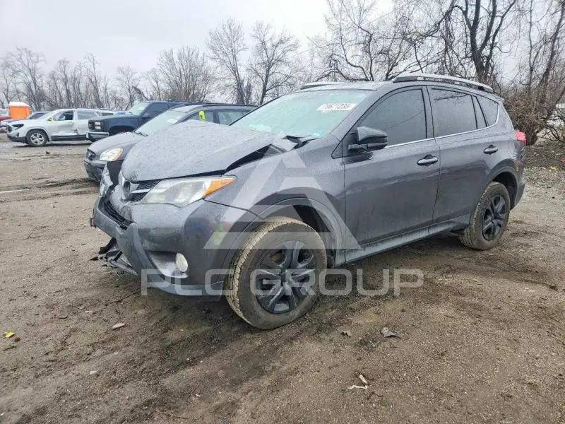 2013 Toyota RAV4 photo