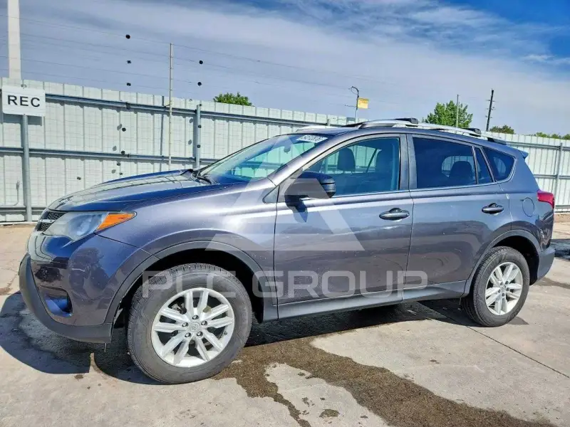 2013 Toyota RAV4 photo