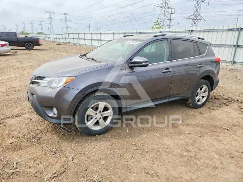 2013 Toyota RAV4 фото