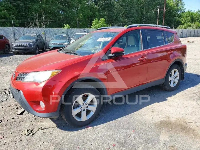 2013 Toyota RAV4 photo