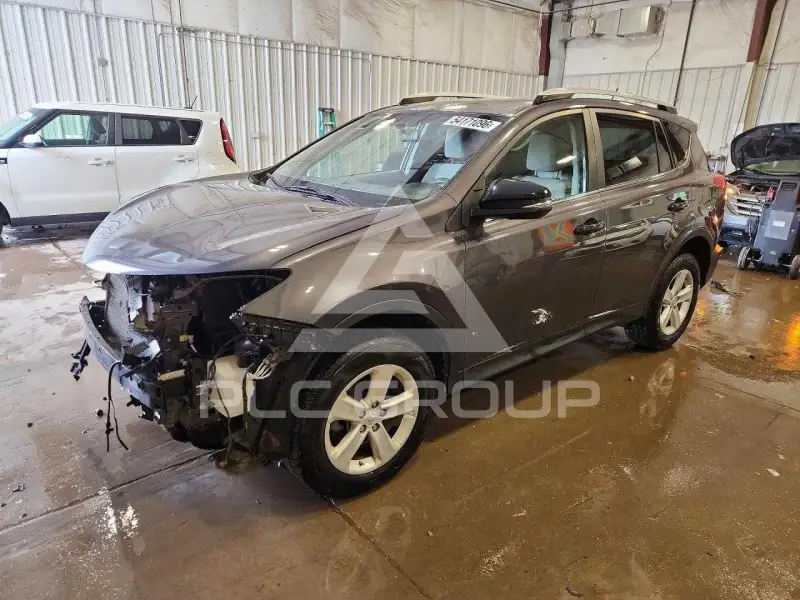 2013 Toyota RAV4 фото