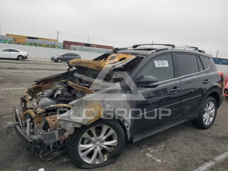 2013 Toyota RAV4 фото