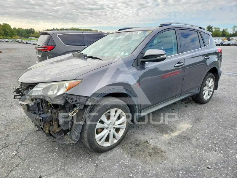 2013 Toyota RAV4 фото