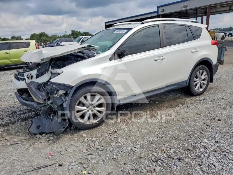 2013 Toyota RAV4 фото