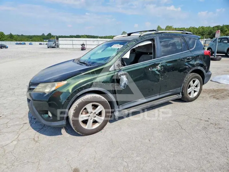 2013 Toyota RAV4 фото