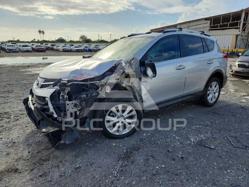 2013 Toyota RAV4 фото