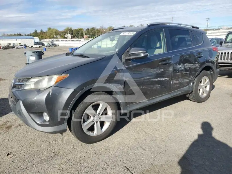 2013 Toyota RAV4 фото