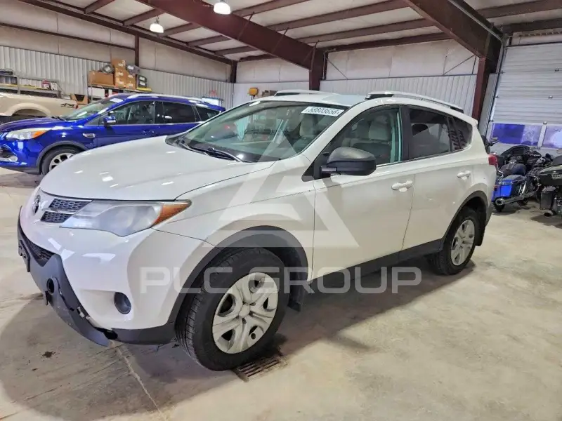 2013 Toyota RAV4 photo