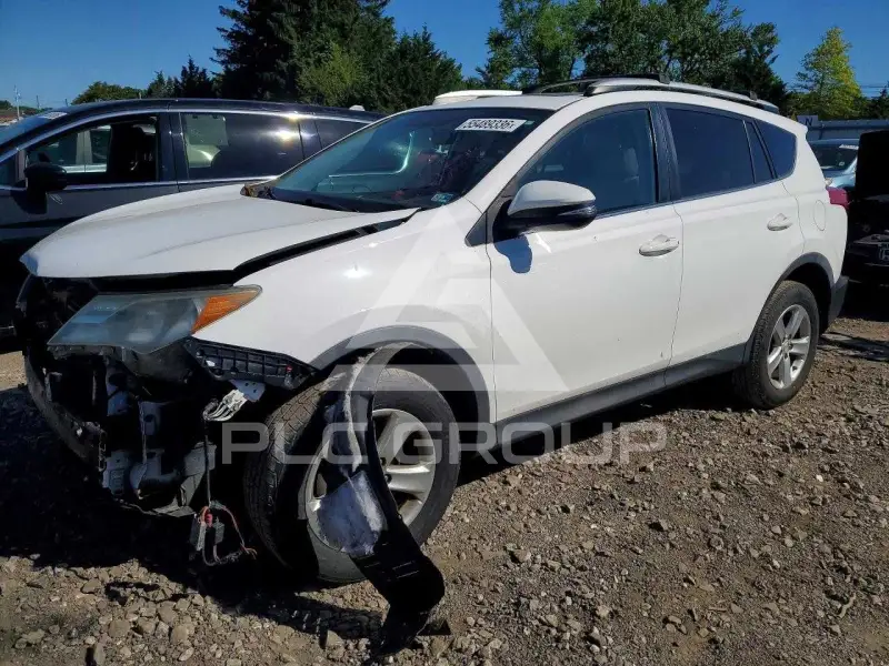 2013 Toyota RAV4 фото