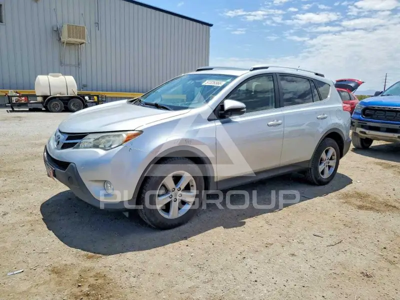 2013 Toyota RAV4 фото