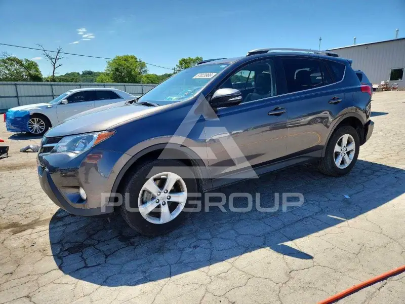 2013 Toyota RAV4 фото