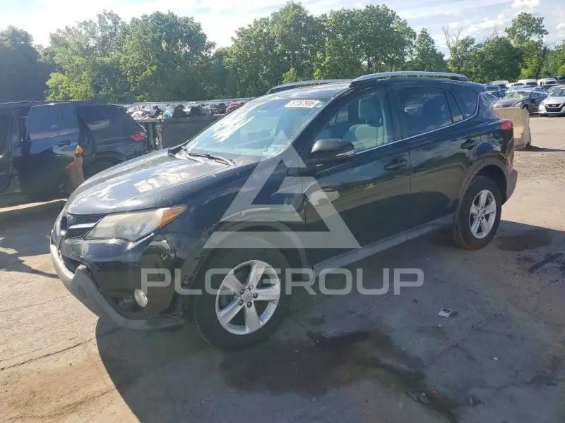 2013 Toyota RAV4 фото