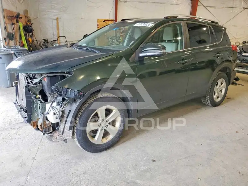 2013 Toyota RAV4 фото