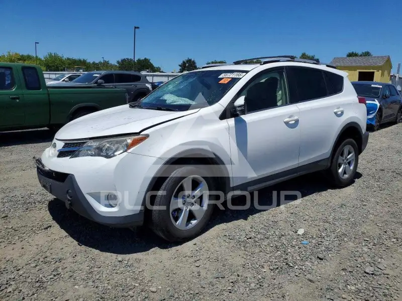 2013 Toyota RAV4 фото