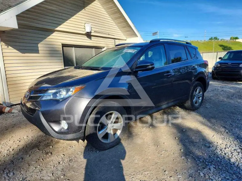 2013 Toyota RAV4 фото