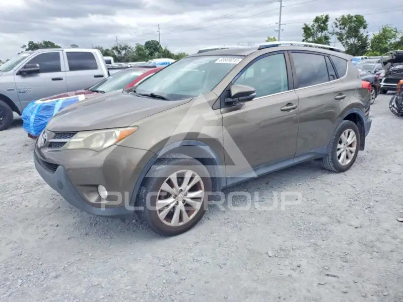 2013 Toyota RAV4 photo