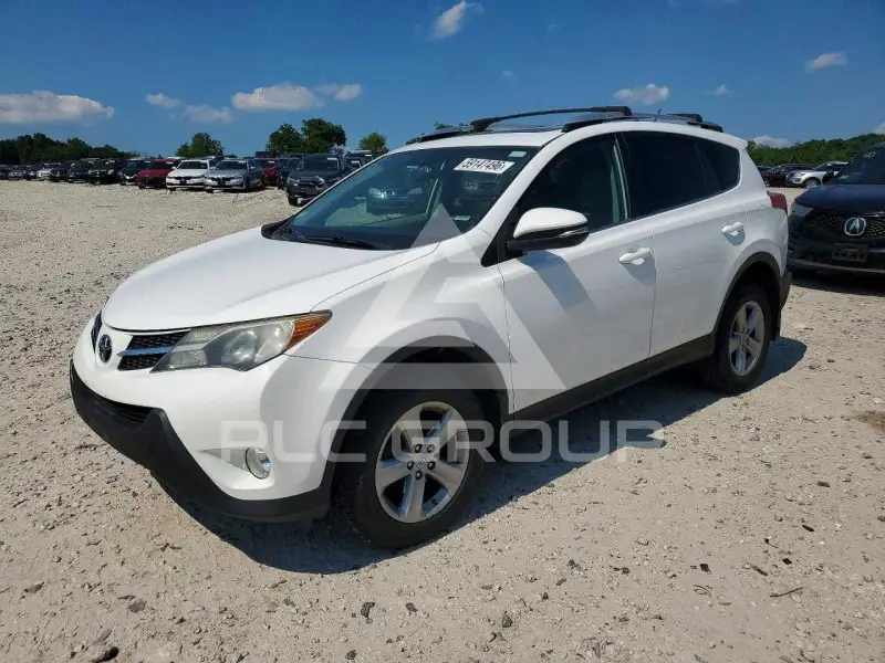 2013 Toyota RAV4 фото