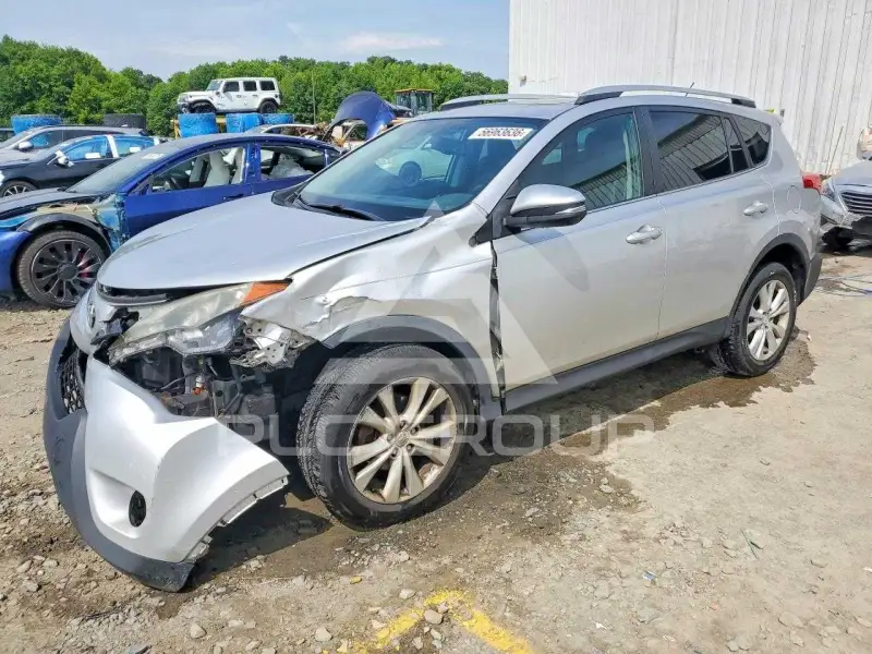 2013 Toyota RAV4 фото