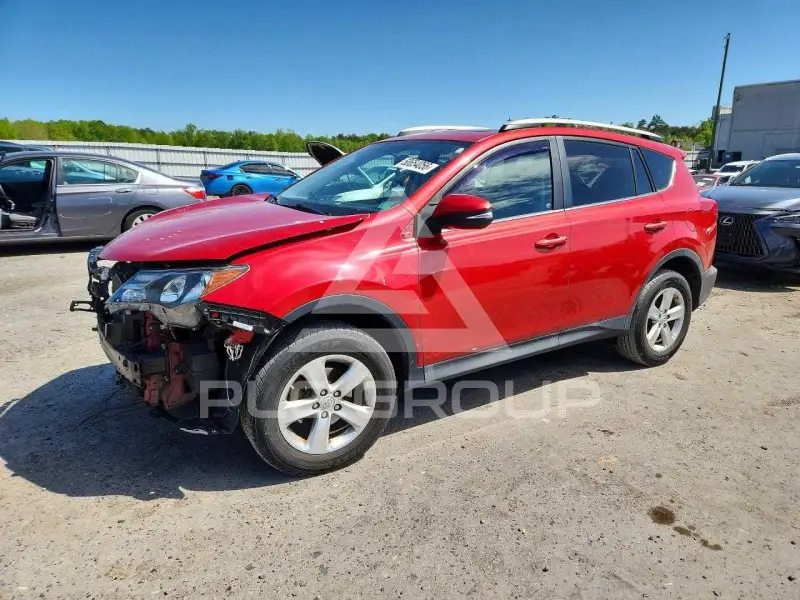 2013 Toyota RAV4 фото