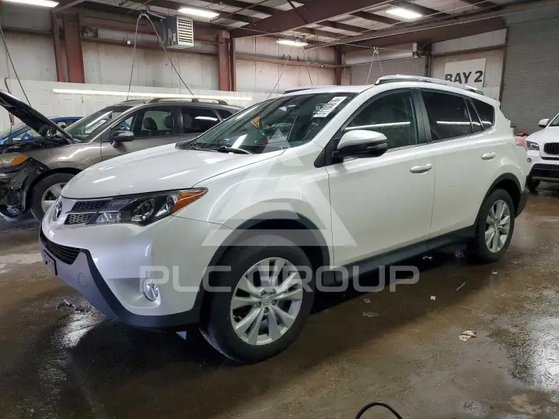 2013 Toyota RAV4 фото