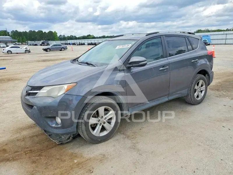 2013 Toyota RAV4 фото