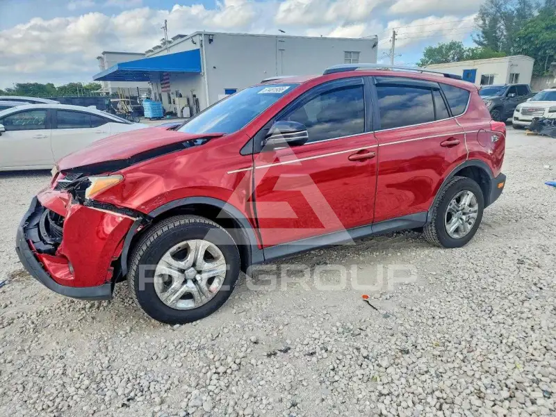 2013 Toyota RAV4 фото