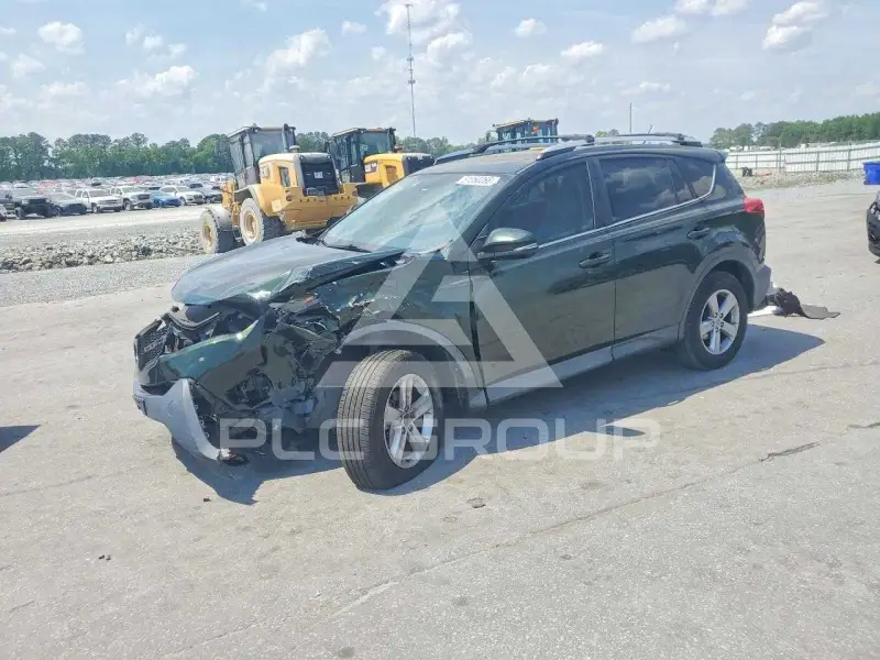 2013 Toyota RAV4 photo