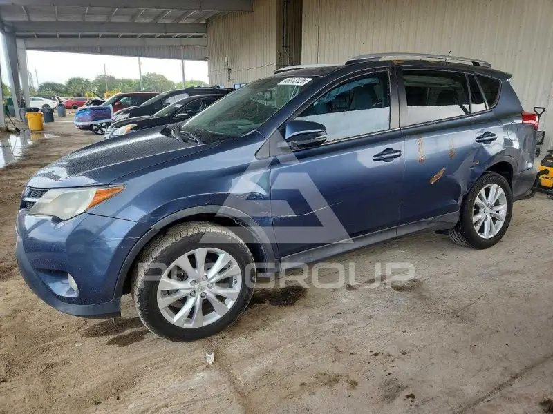 2013 Toyota RAV4 фото