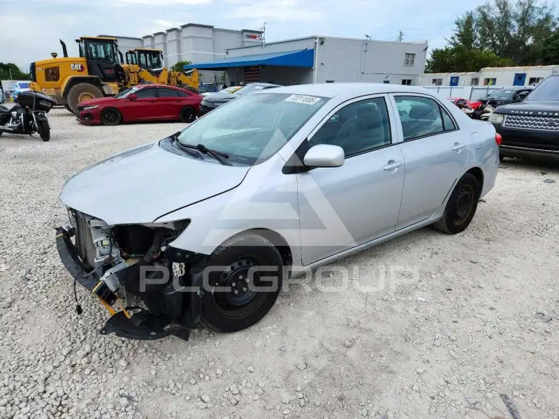 2013 Toyota COROLLA photo