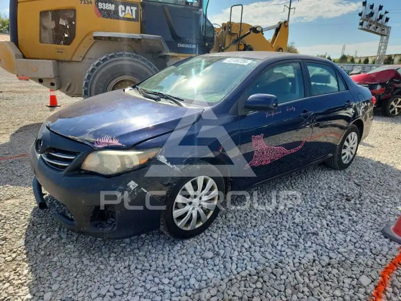 2013 Toyota COROLLA photo
