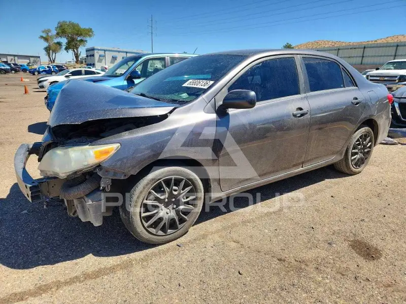 2013 Toyota COROLLA photo