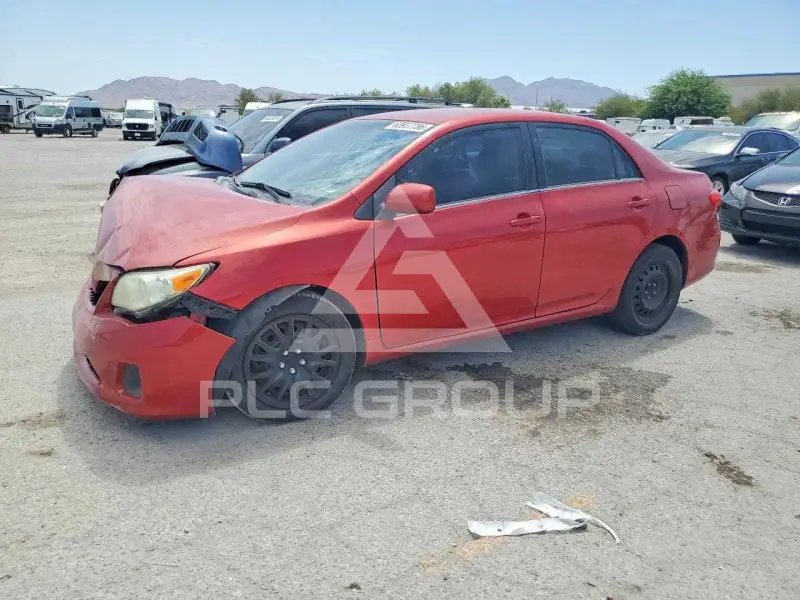 2013 Toyota COROLLA photo