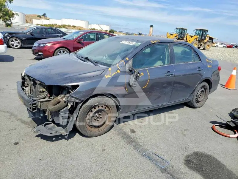 2013 Toyota COROLLA photo