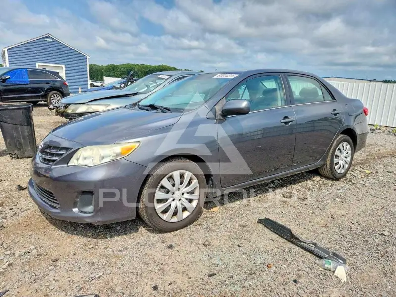 2013 Toyota COROLLA photo
