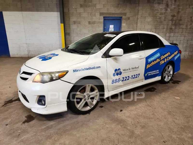 2013 Toyota COROLLA photo