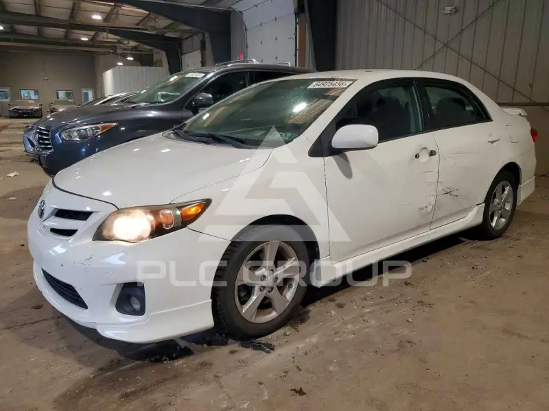 2013 Toyota COROLLA photo