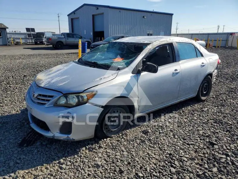 2013 Toyota COROLLA photo