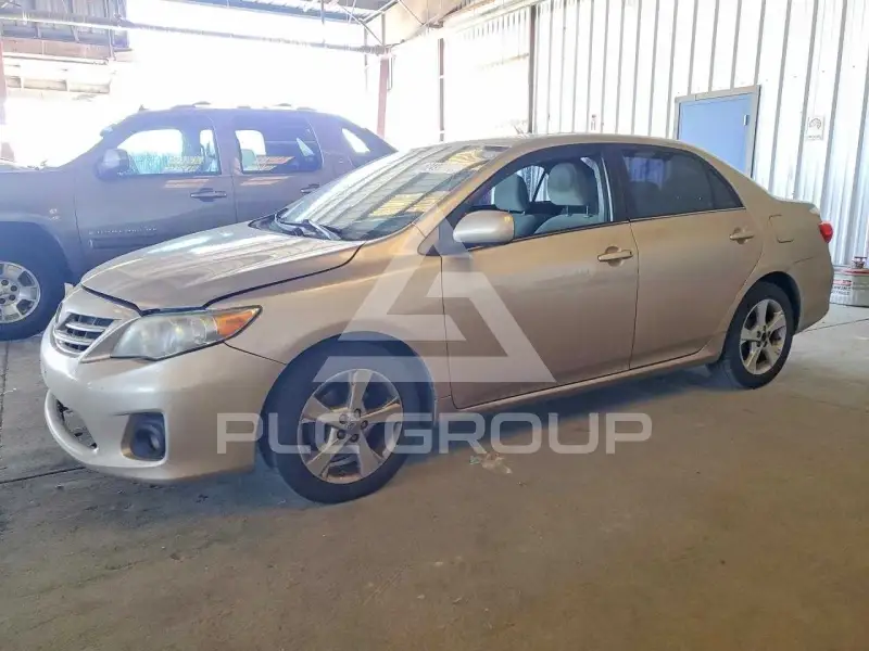 2013 Toyota COROLLA photo