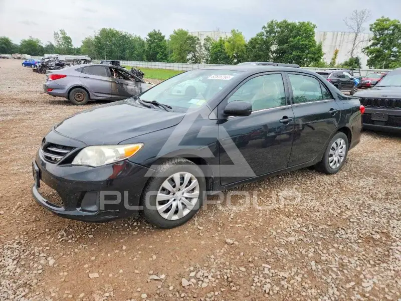 2013 Toyota COROLLA photo