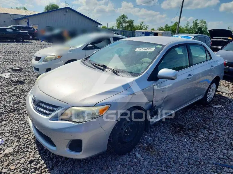2013 Toyota COROLLA photo