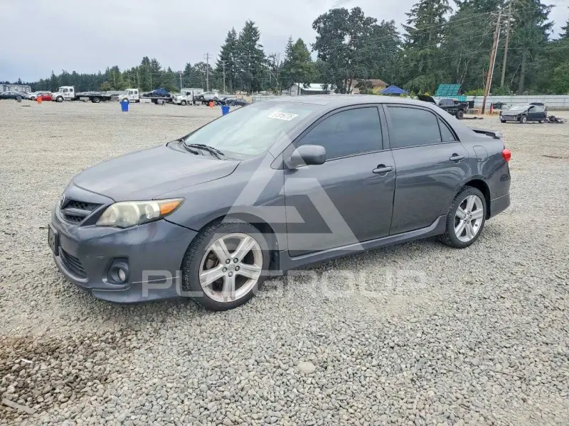 2013 Toyota COROLLA photo